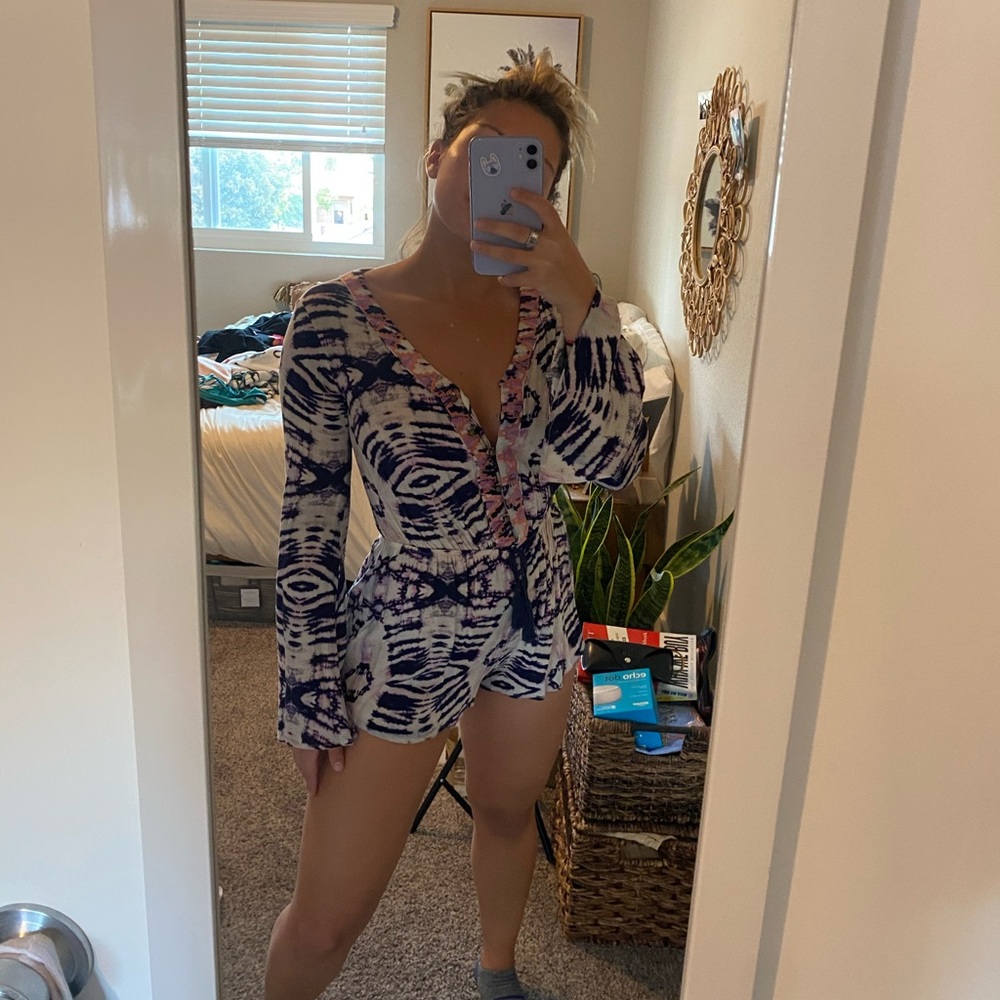 Romper - Picture 2 of 3
